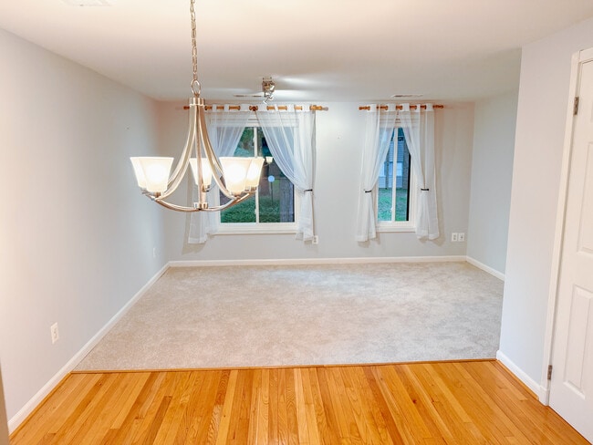 Building Photo - 59 Brassie Ct