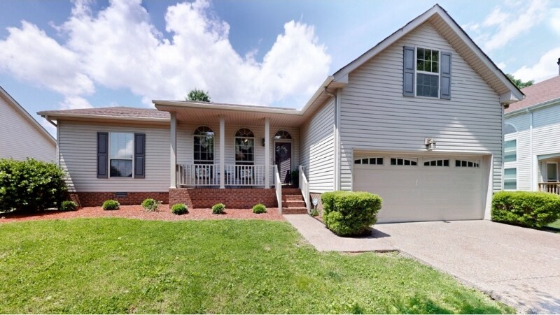 Foto principal - 348 Huntington Dr