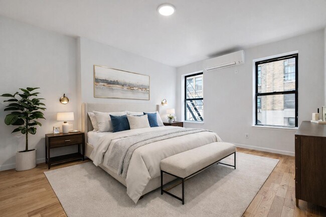 Foto del edificio - 346 W 52nd St