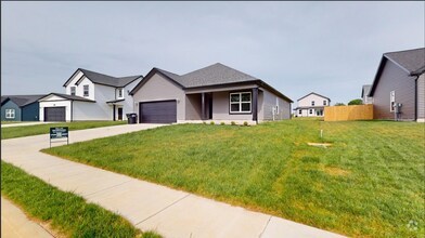 Building Photo - 2095 Ireland Wy