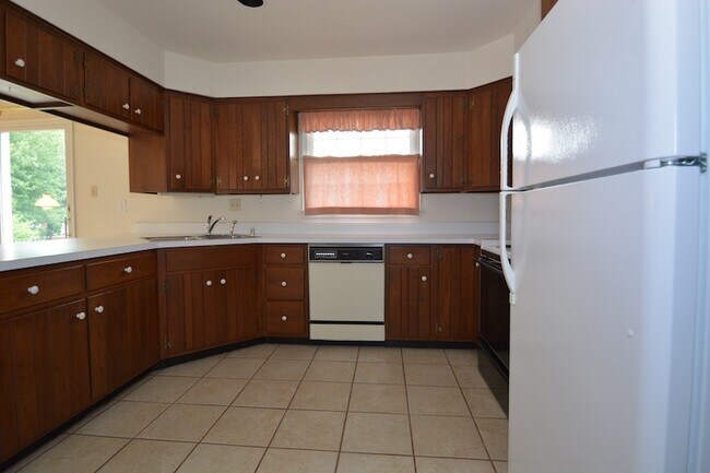 Foto del edificio - 744 Florence Pl