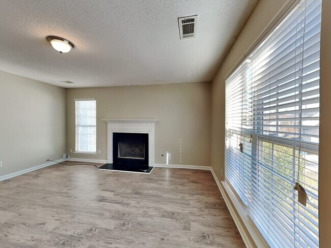 Building Photo - 4953 Antelope Cv