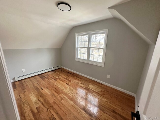 Building Photo - 137-14 Bedell St