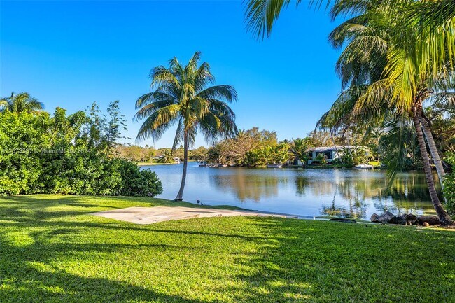 Foto del edificio - 6880 SW 126th Terrace