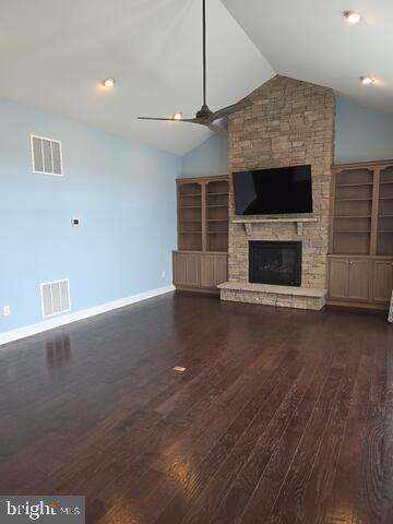 Foto del edificio - 16058 Rockport Dr