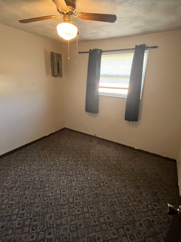 Foto del edificio - 515 E Staat St