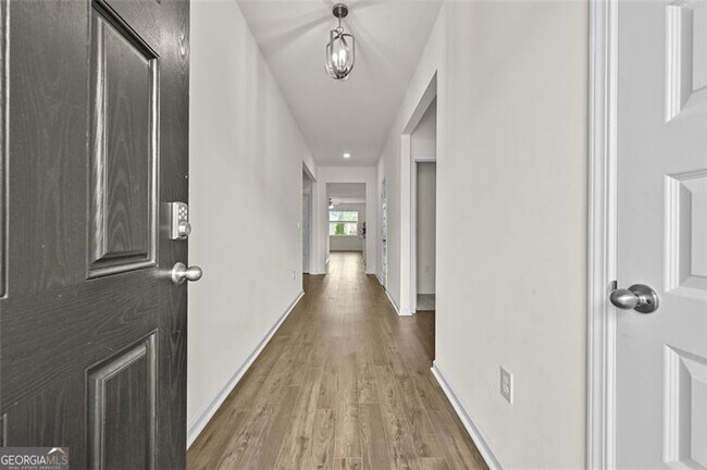 Foto del edificio - 120 Echo Ct