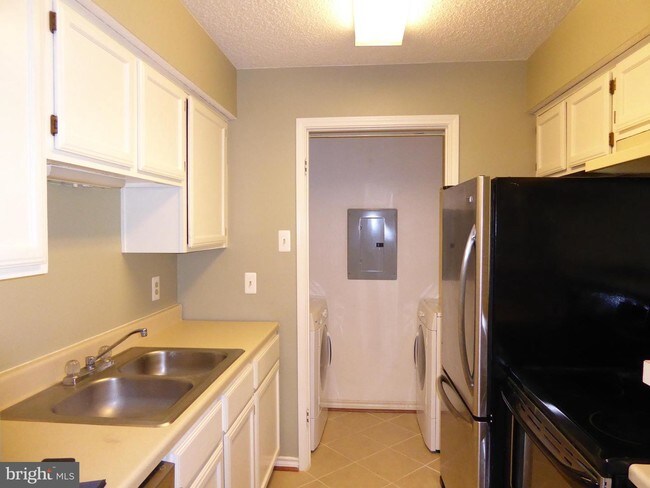 Foto del edificio - 1521 Lincoln Way