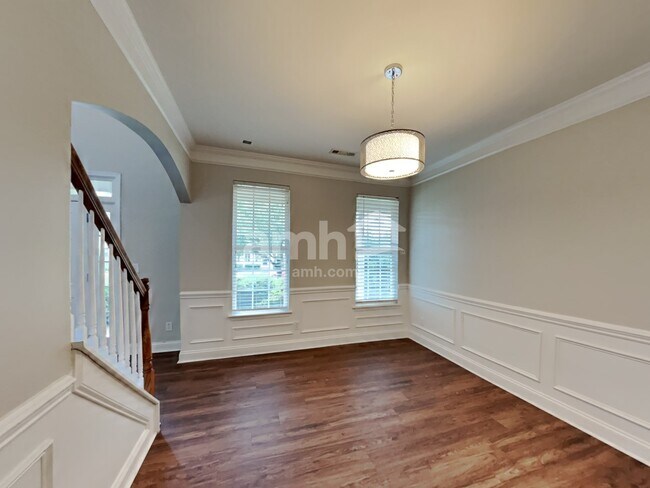 Foto del edificio - 1309 Bedlington Dr NW