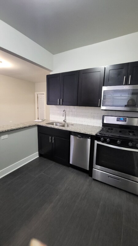 Building Photo - 5503 S Everett Ave