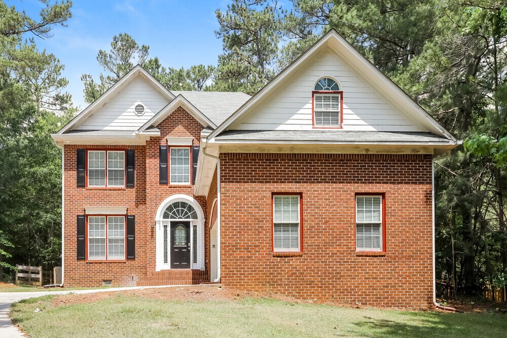 Foto principal - 3073 Essex Dr