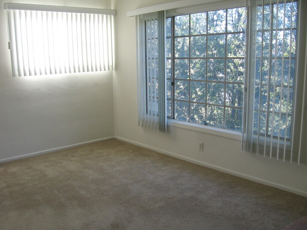 All new blinds - 3441 Beethoven St