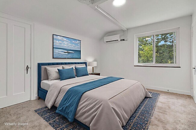 Foto del edificio - Freshly Renovated 3 Bedroom 1 Bathroom Home
