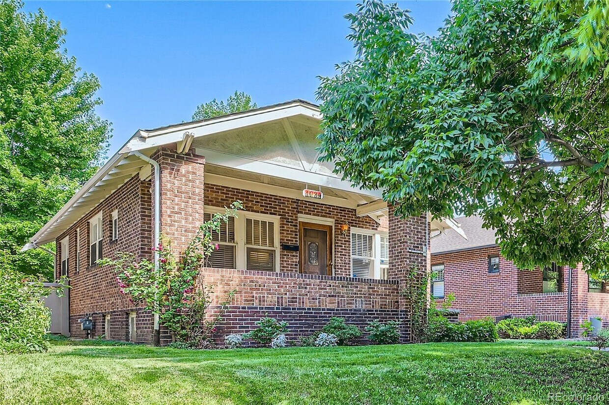 Foto principal - 1034 S Corona St