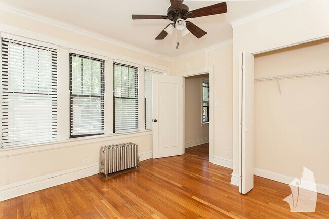 Foto del edificio - 2175 W Giddings St