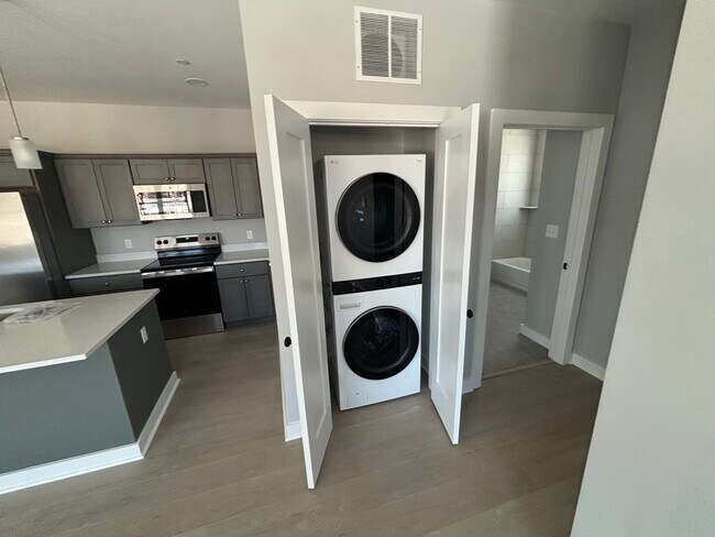 Foto del edificio - 12 Station St