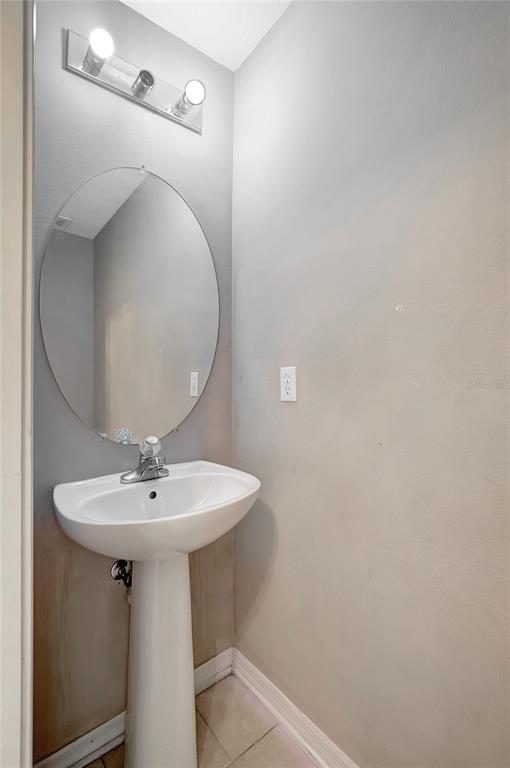 Foto del edificio - 6842 Dartmouth Hill St