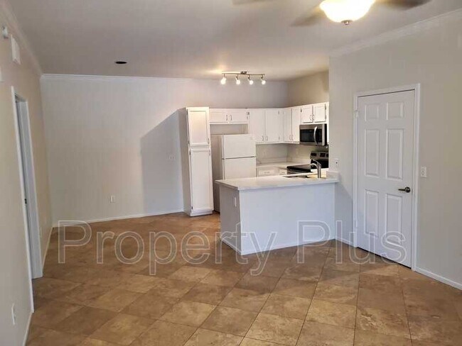 Foto del edificio - 7009 E Acoma Dr