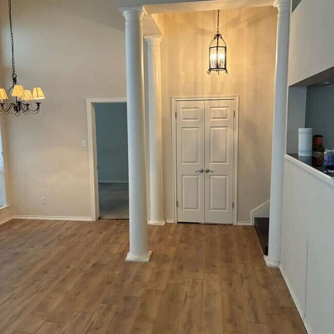 Foto del edificio - 2918 Ranch to Market Rd 620