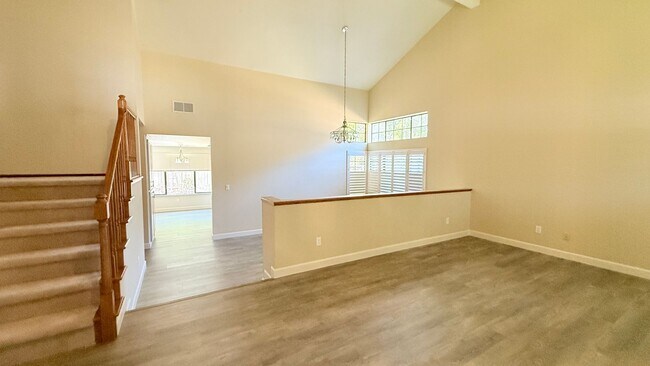 Foto del edificio - 223 Tipperary Lane -30% Rental Fee