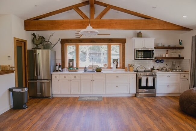 Building Photo - The Blue Pig Loft