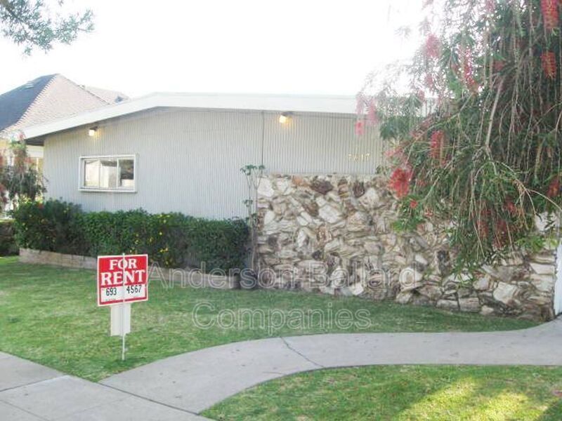 Primary Photo - 7617 Comstock Ave