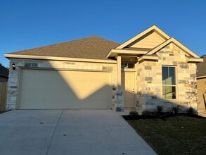 Building Photo - 704 Falkland Trace