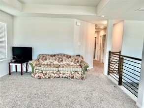 Building Photo - 1055 Bluebonnet Trl