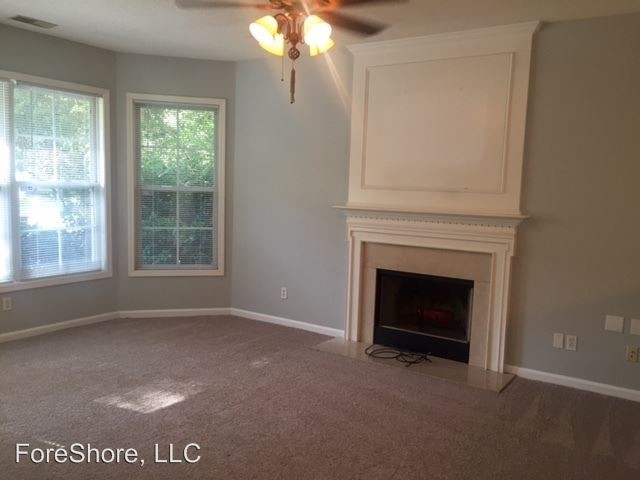 Building Photo - 3 br, 2.5 bath House - 58 Westbury Park Way