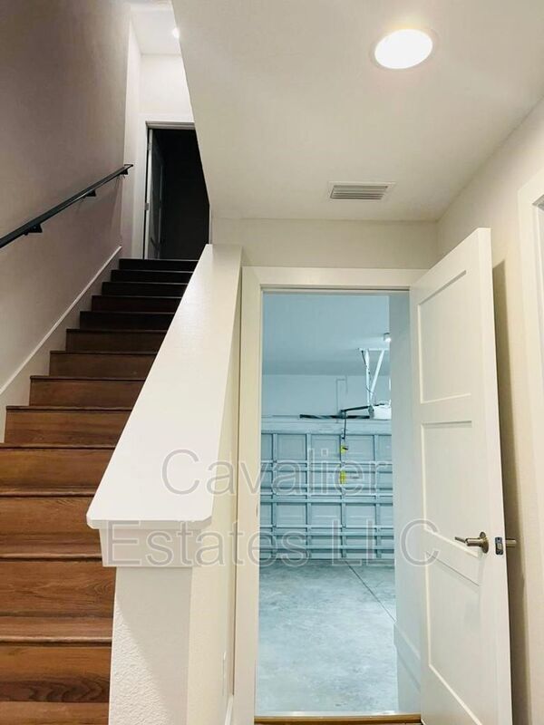 Foto del edificio - 1306 W Carmen St