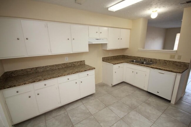 Foto del edificio - 24002 Silversmith Ln