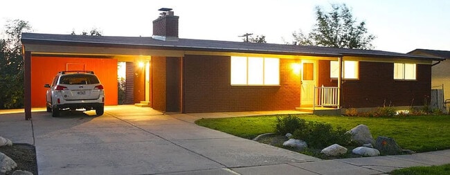 Building Photo - 205 N 1050 E