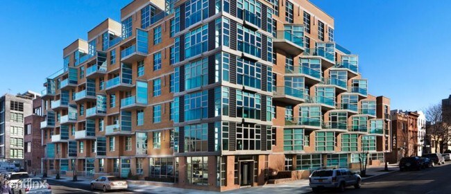 Building Photo - 111 Kent Ave