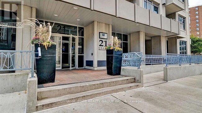 Photo du bâtiment - 21 Grand Magazine St