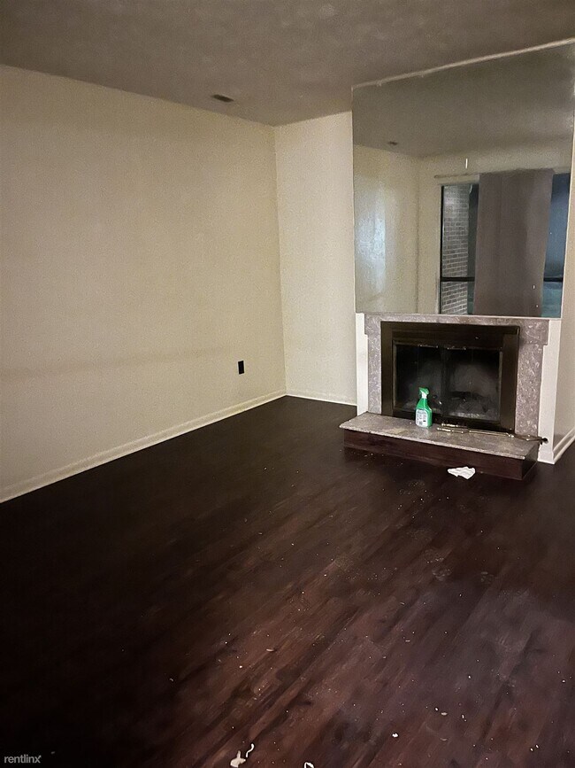 Foto del edificio - 2 br, 1.5 bath Condo - 2963 Asbury Court