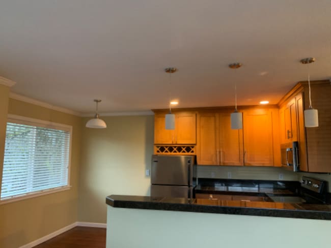 Building Photo - 1505 SE 22nd Ave