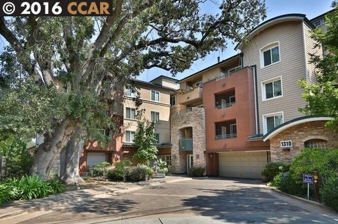 Foto principal - 1310 Creekside Dr