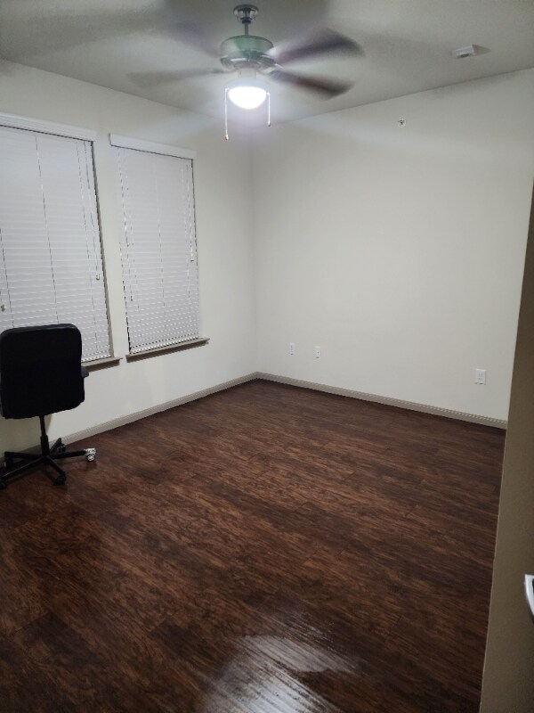 Foto principal - 6725 Brittmoore Rd