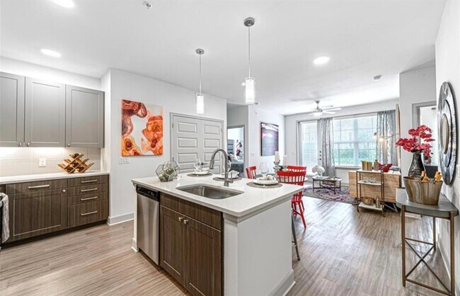 Foto del edificio - 17401 W Lake Houston Pkwy