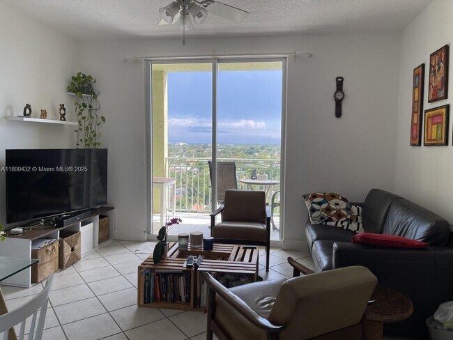 Foto del edificio - 3500 Coral Wy