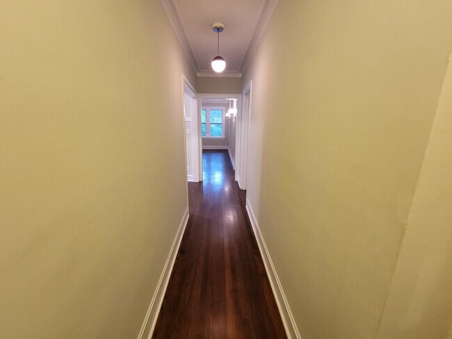 Foto del edificio - 1624 Washington St