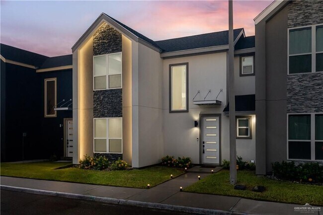 Foto del edificio - 5604 N Crown Point