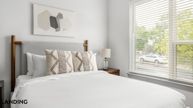 Foto del edificio - 1310 Hillside Ave
