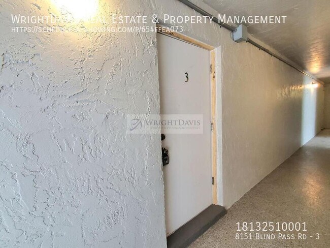 Foto del edificio - 8151 Blind Pass Rd