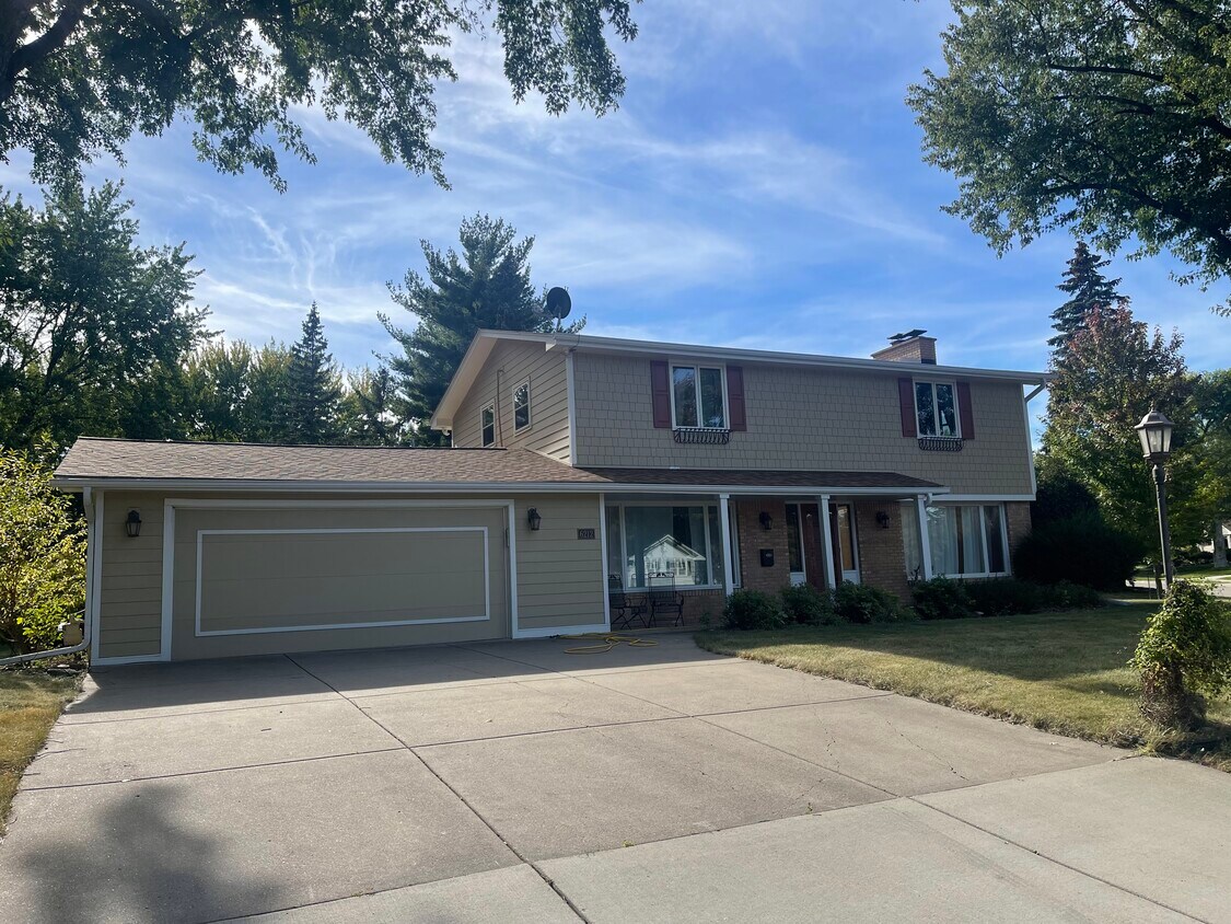 6212 Mildred Ave, Edina, MN 55436 House Rental in Edina, MN