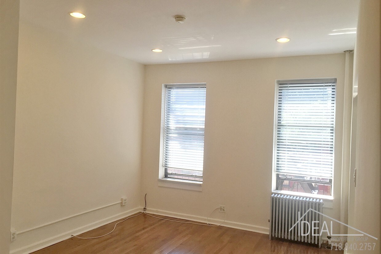 591 Myrtle Ave, Brooklyn, NY 11205 591 Myrtle Ave Brooklyn, NY