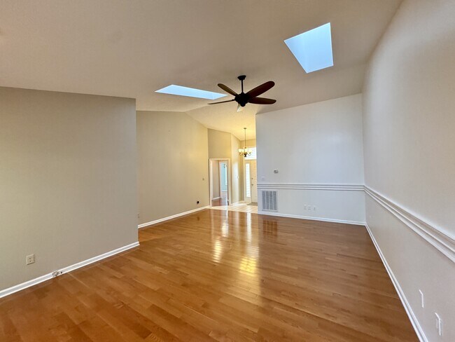 Building Photo - 116 Agoli Way