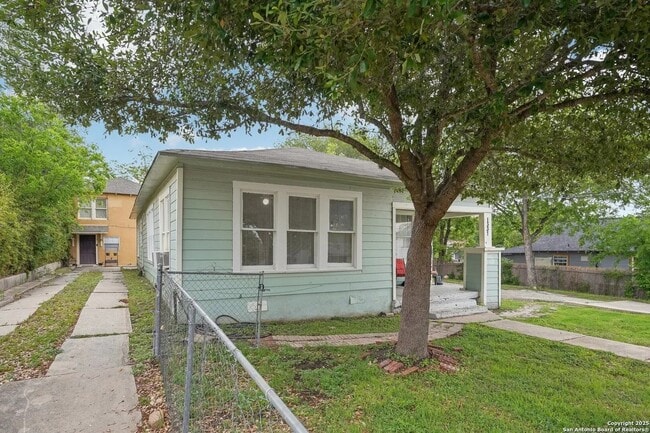 Building Photo - 1331 Avant Ave