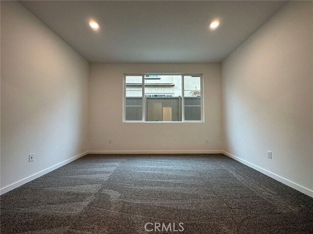 Building Photo - 2326 Village Ct