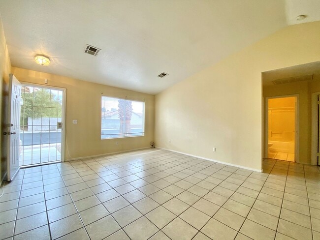 Foto del edificio - Charming single-story home